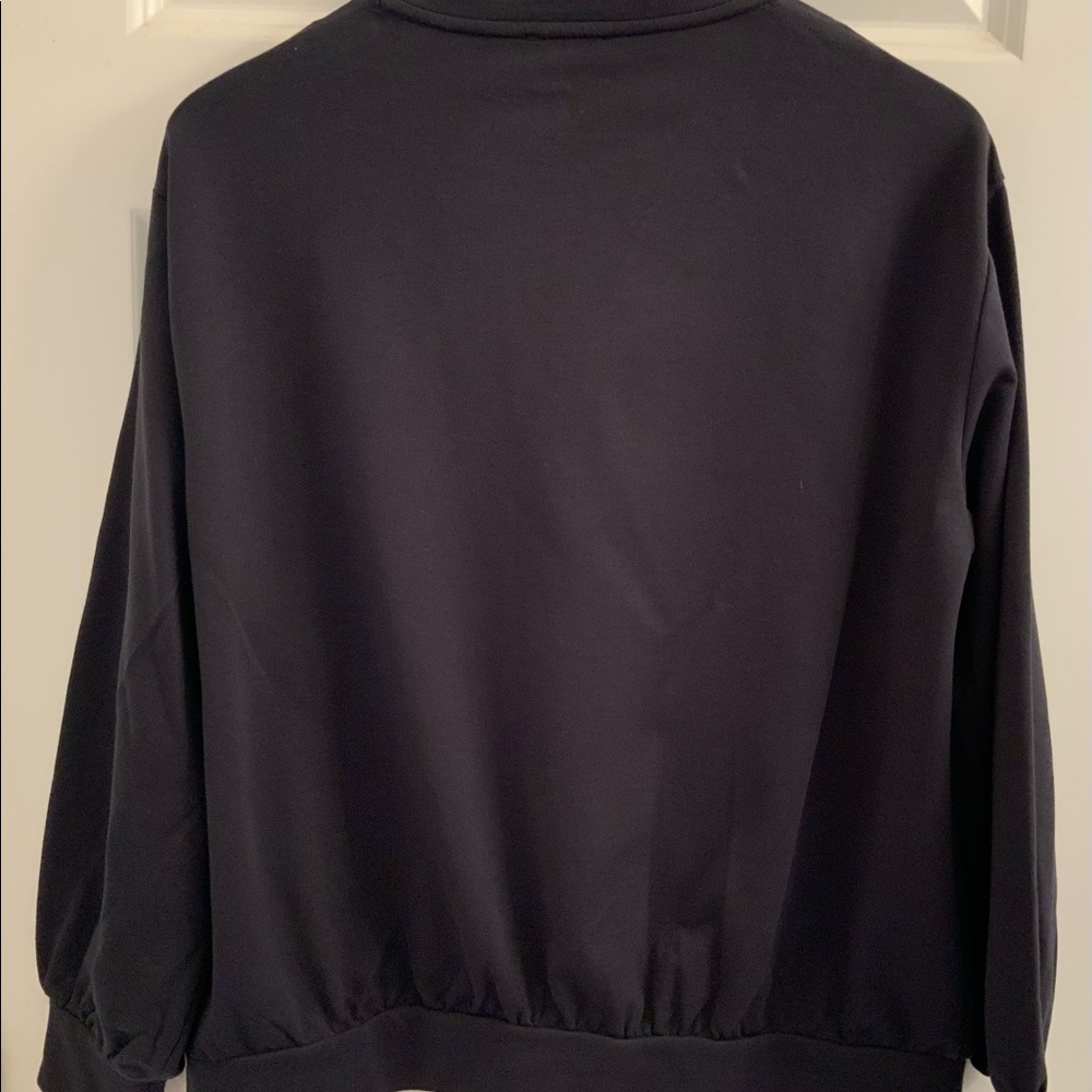 Vince Camuto Gameday Crewneck Sweatshirt- NWT - Medium - Picture 10 of 11